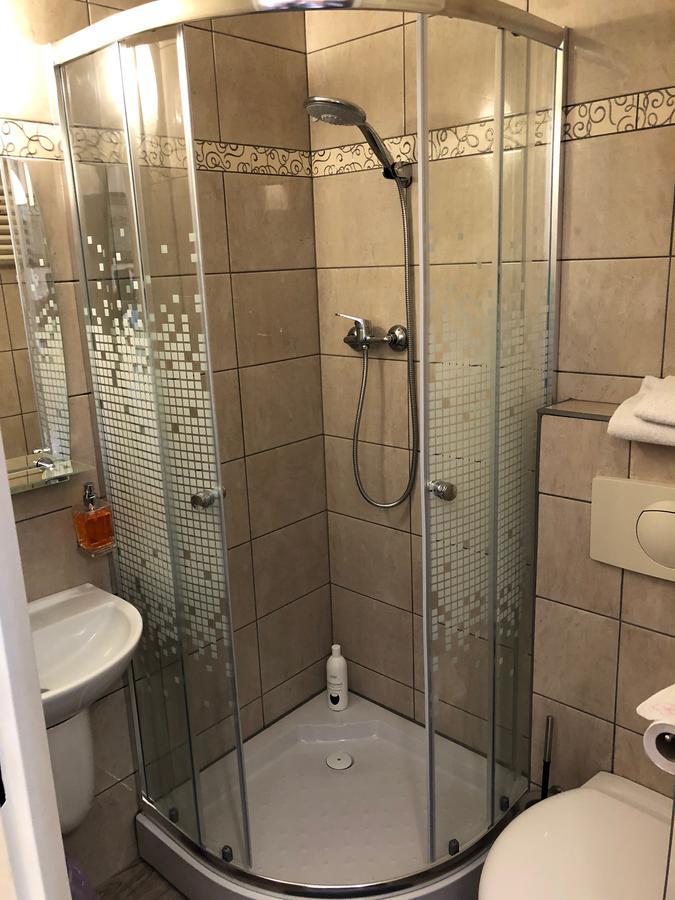 Hotel Villa Rezydent Wroclaw Bagian luar foto